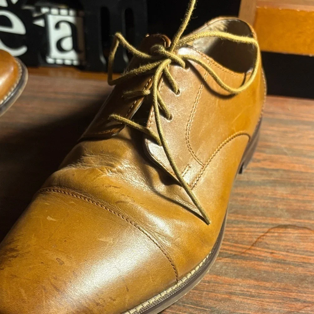 Florsheim Tan Leather Oxfords